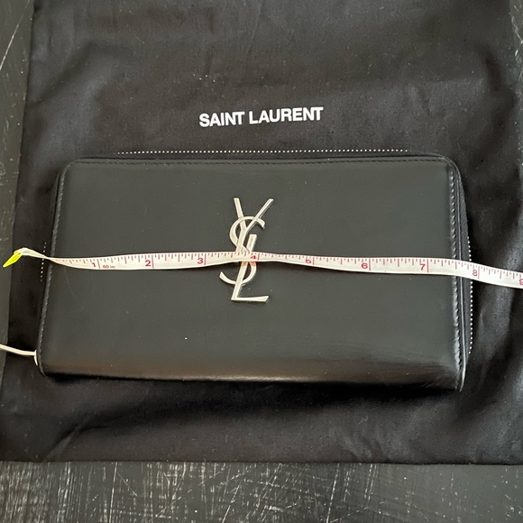 YSL Large Wallet - Picture 17 of 17